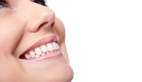 Dentes Amarelos: Saiba como evitá-los em 4 passos