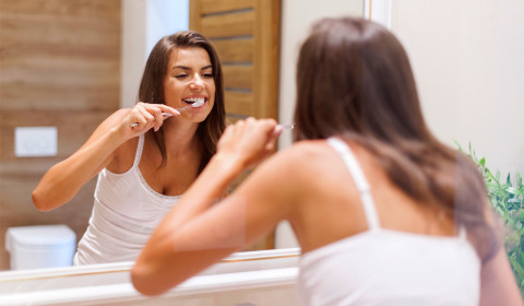 Uma nova forma de lavar os dentes: Já conhece os irrigadores orais?